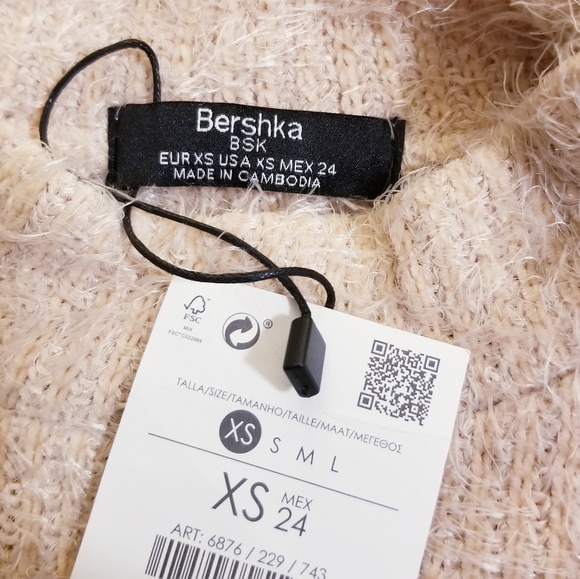 Bershka Furry Chenille Sweater, Size XS - Picture 15 of 16